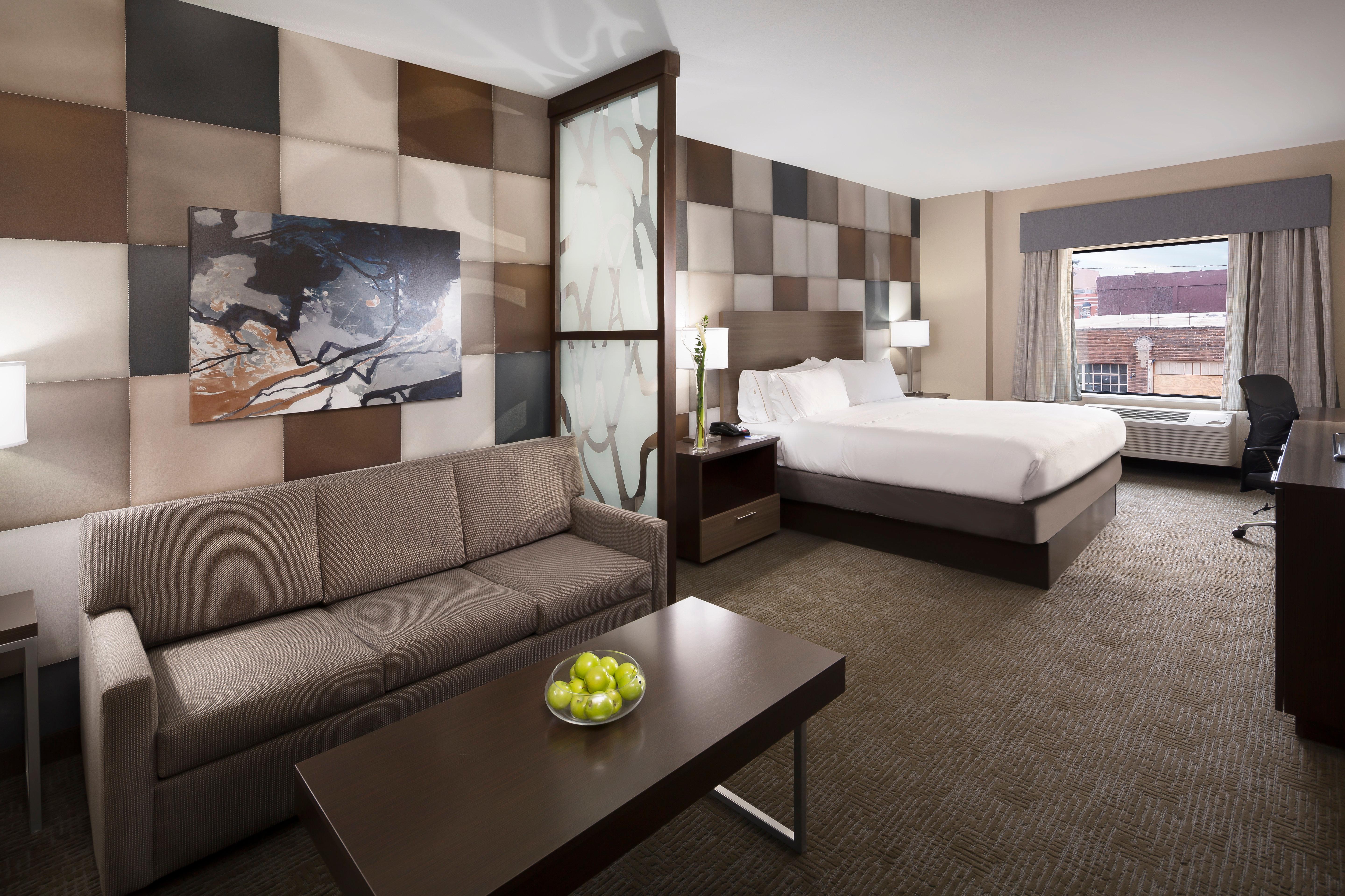 Holiday Inn Express & Suites Oklahoma City Downtown - Bricktown By Ihg מראה חיצוני תמונה