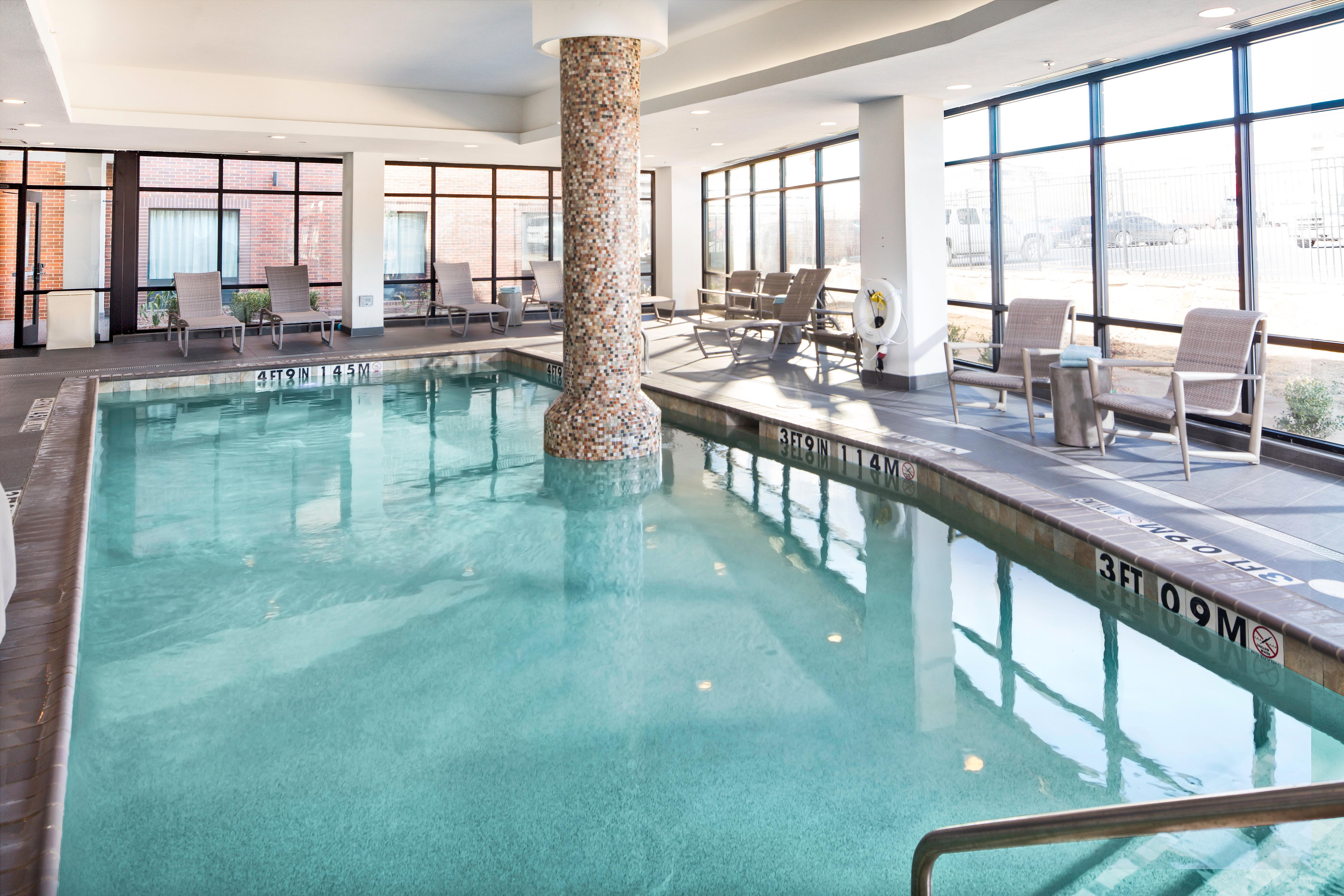 Holiday Inn Express & Suites Oklahoma City Downtown - Bricktown By Ihg מראה חיצוני תמונה
