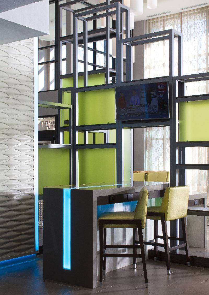 Holiday Inn Express & Suites Oklahoma City Downtown - Bricktown By Ihg מראה חיצוני תמונה